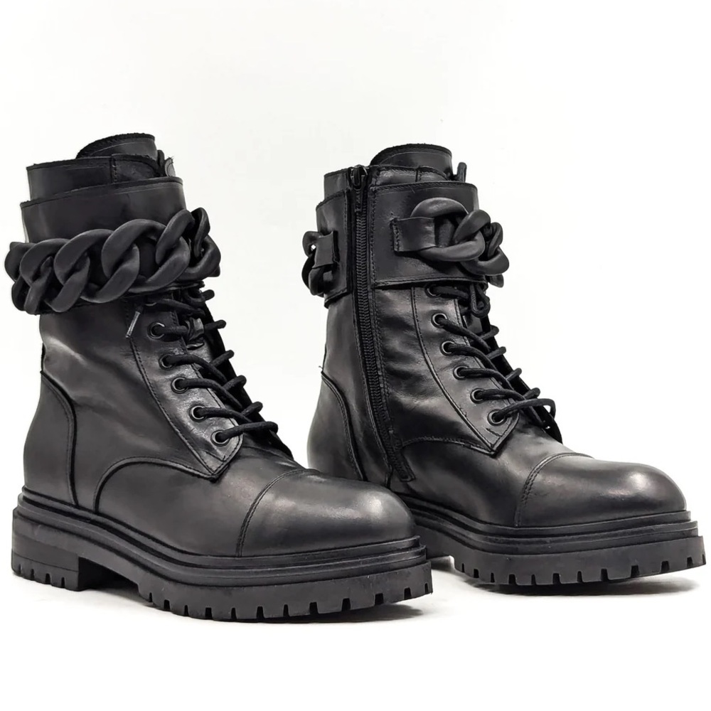Beautiisoles NIB Black Nappa Leather Zoey Chain Lace Up Lug Sole Bootie